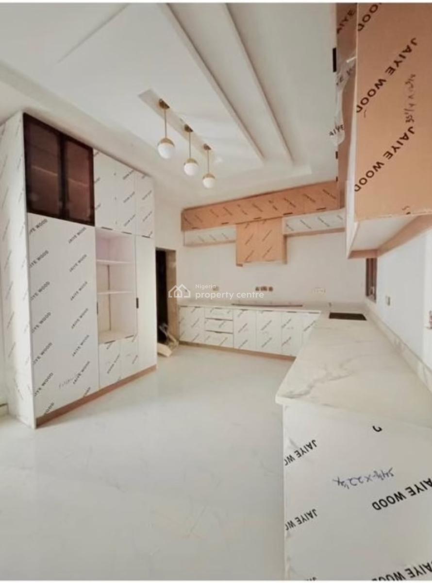 3 Bedroom Lovely and Spacious Apartment, Ikeja, Ikeja Gra, Ikeja, Lagos, Block of Flats for Sale