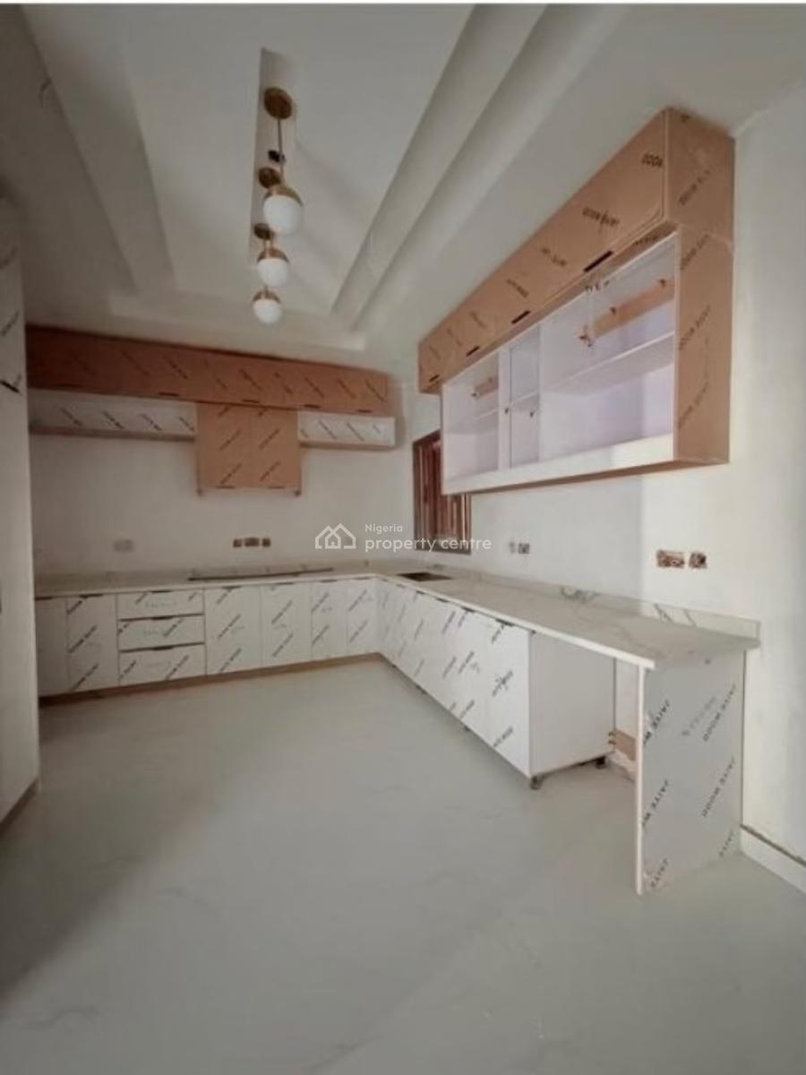 3 Bedroom Lovely and Spacious Apartment, Ikeja, Ikeja Gra, Ikeja, Lagos, Block of Flats for Sale