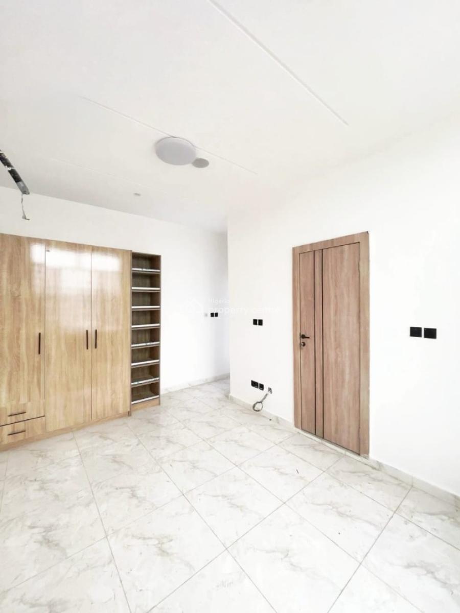 Serviced 2-bedroom Apartment, Ologolo, Lekki, Lagos, Flat / Apartment for Rent