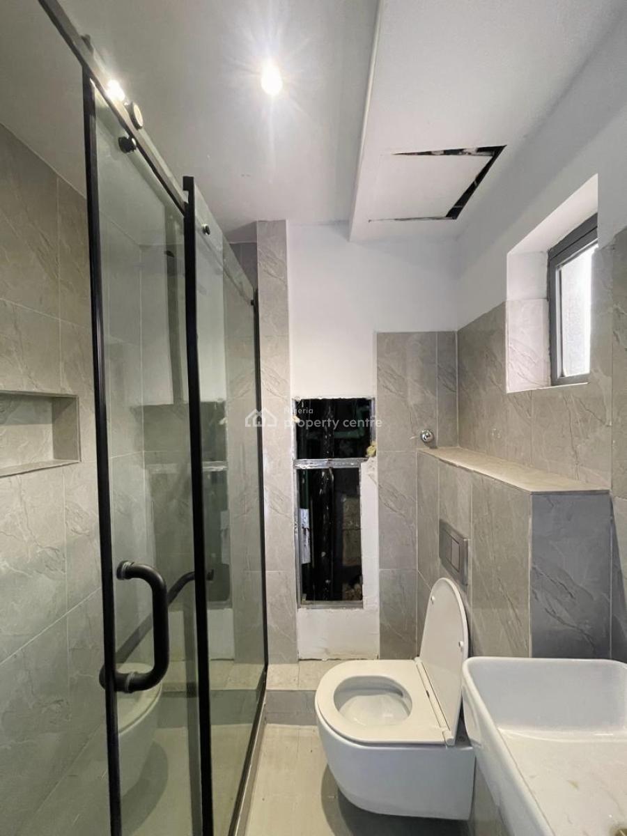 Beautifully Designed 2-bedroom Mansionette, Lekki Phase 1, Lekki, Lagos, Flat / Apartment for Sale