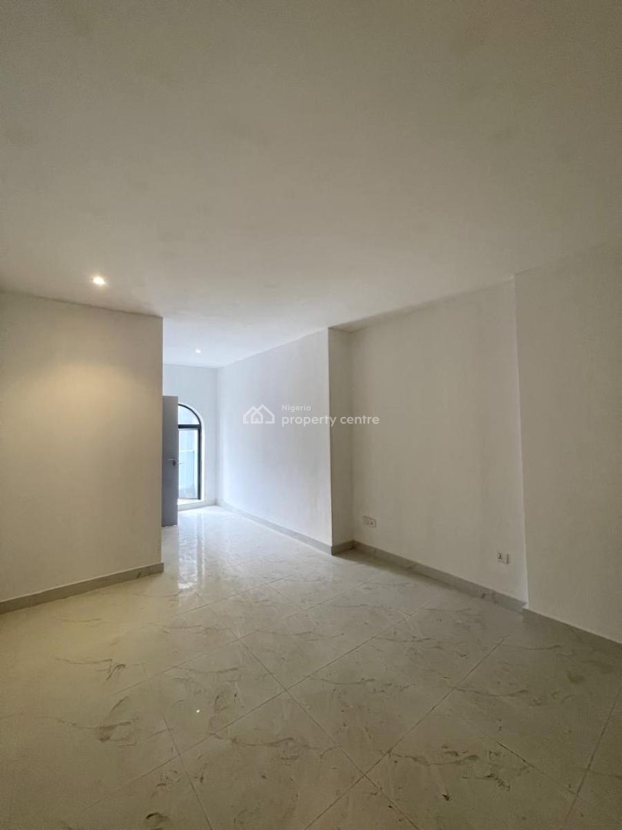 Beautifully Designed 2-bedroom Mansionette, Lekki Phase 1, Lekki, Lagos, Flat / Apartment for Sale