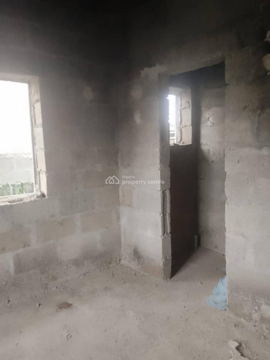 Well Structured 2 Bedroom Semi Detached Bungalow, Fairmont Hill Top  Estate, Alagbado, Ifako-ijaiye, Lagos, Semi-detached Bungalow for Sale