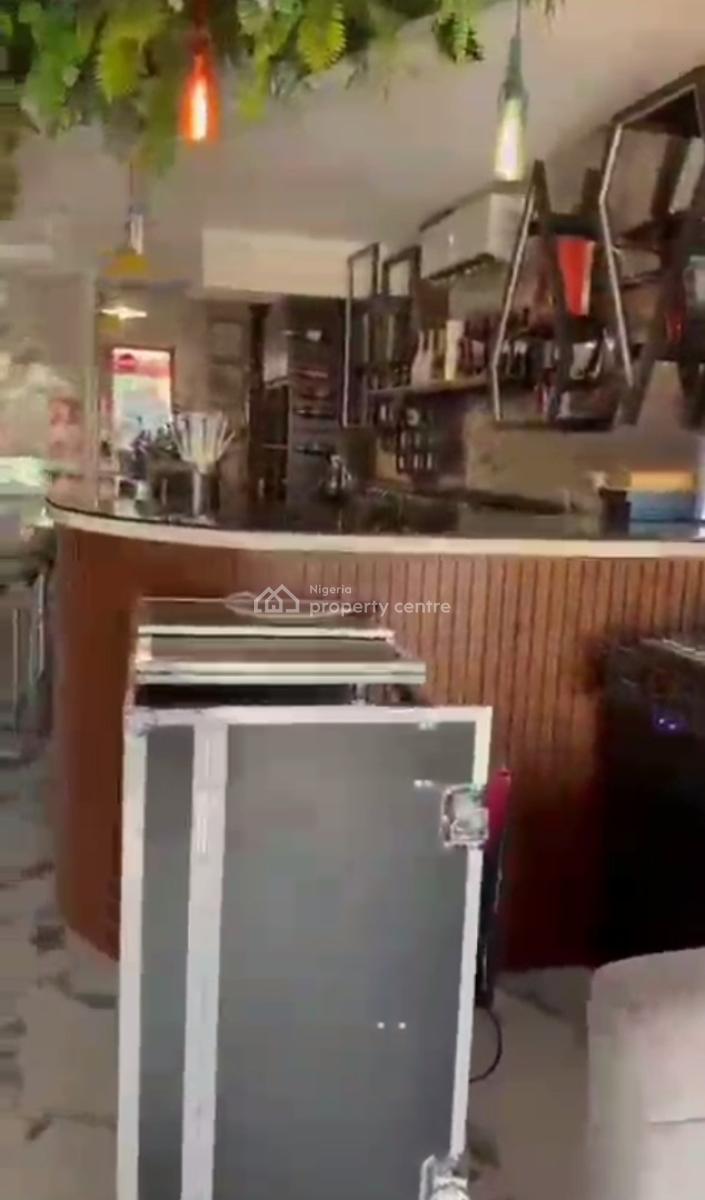 Lease: Functional Restaurant Space on Ground Floor, Wuse 2, Abuja, Restaurant / Bar for Rent