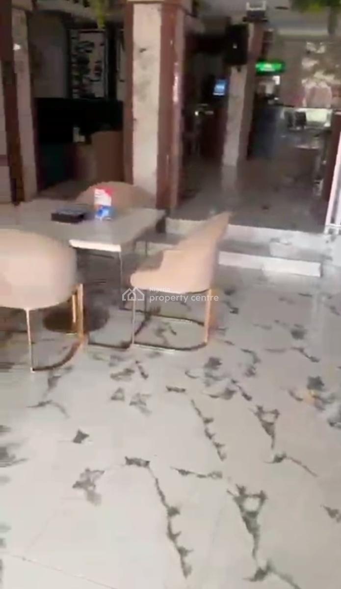 Lease: Functional Restaurant Space on Ground Floor, Wuse 2, Abuja, Restaurant / Bar for Rent