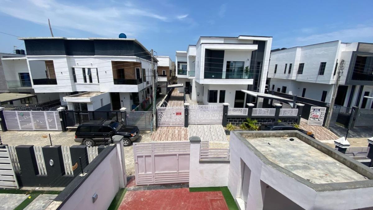 Spacious Self Coumpund with Bq & Swimming Pool., Lekki Palm City, Ajah, Lagos, Detached Duplex for Rent