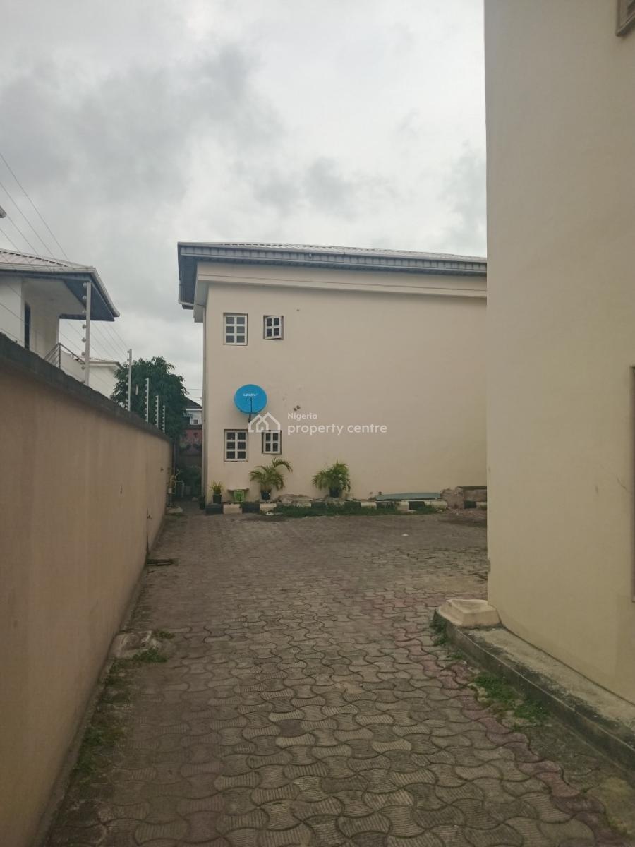 Direct - Land and Building with Enough Parking Space, Off Emma Abimbola Cole, Lekki Phase 1, Lekki, Lagos, Block of Flats for Sale