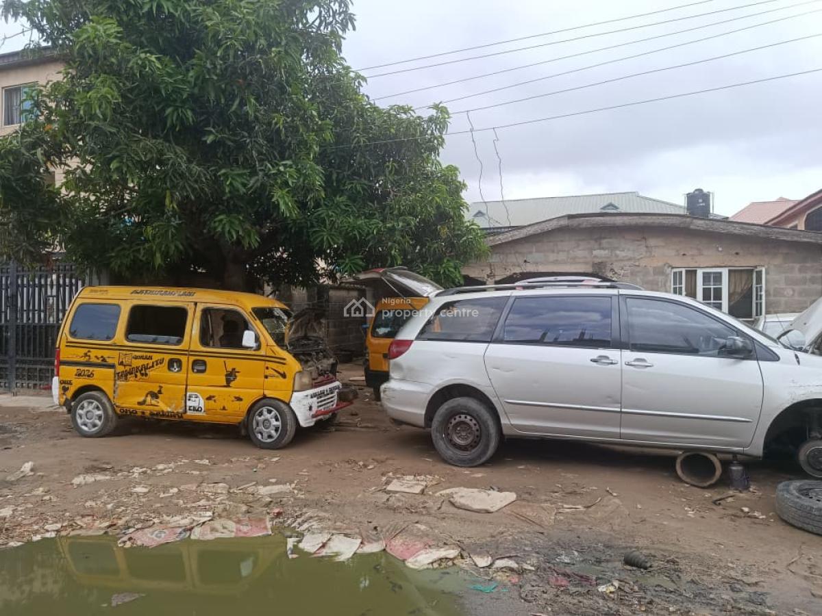 a Demolishable Property, Akowonjo Road, Micom Bus Stop, Alimosho, Lagos, Detached Bungalow for Sale