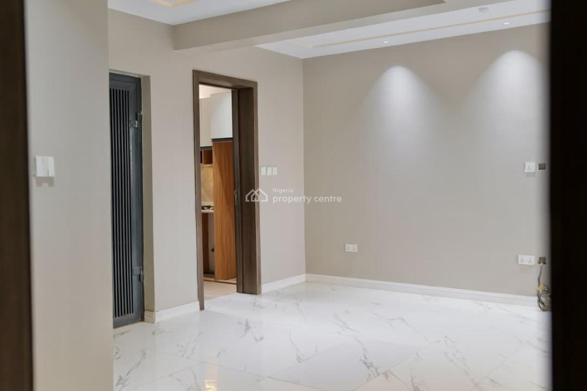 Clean 2 Bedroom Apartment, Surulere, Surulere, Lagos, Flat / Apartment for Rent