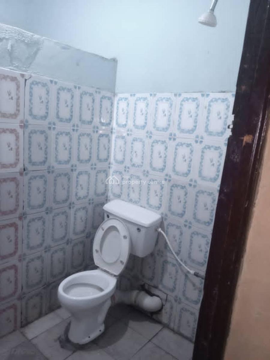 a Building of 4 Nos of 3 Bedroom Flat, Gemade Estate, Iyana Ipaja, Ipaja, Lagos, Flat / Apartment for Sale