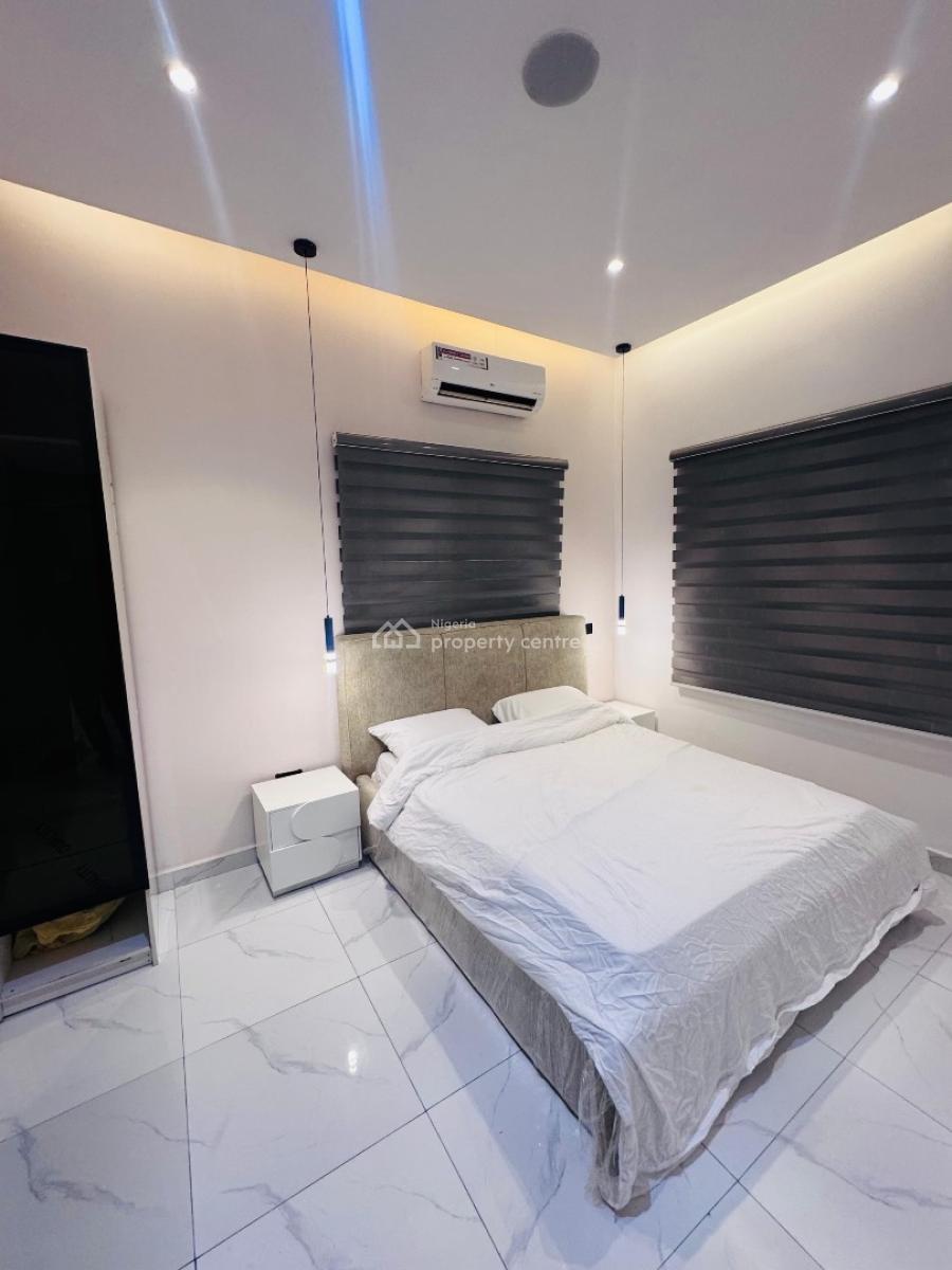 2 Bedrooms, Lekki Phase 1, Lekki, Lagos, Flat / Apartment for Rent