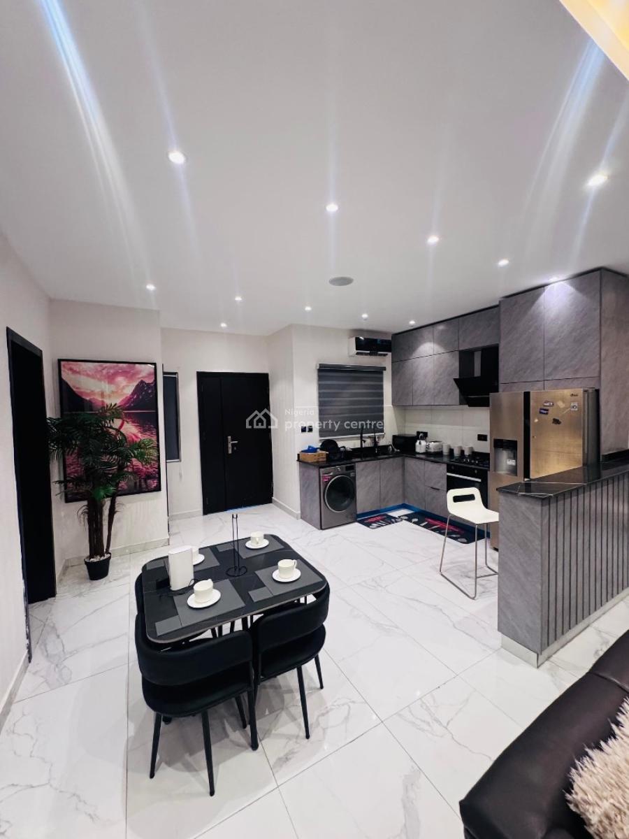 2 Bedrooms, Lekki Phase 1, Lekki, Lagos, Flat / Apartment for Rent