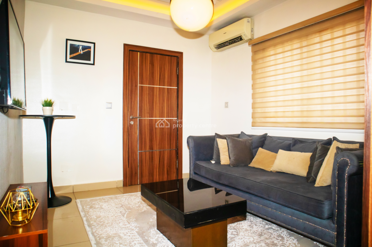 Modern Ikoyi 1br - Fast Wi-fi & Work-ready, 2, 36 Turnbull Road, Ikoyi, Lagos, Mini Flat (room and Parlour) Short Let