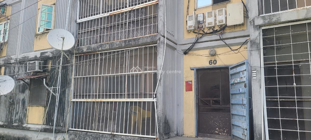 4 Bedroom Flat Ground Floor Well Maintained, Lsdpc Estate Glover, By Adekunle, Ebute Metta West, Yaba, Lagos, Flat / Apartment for Sale