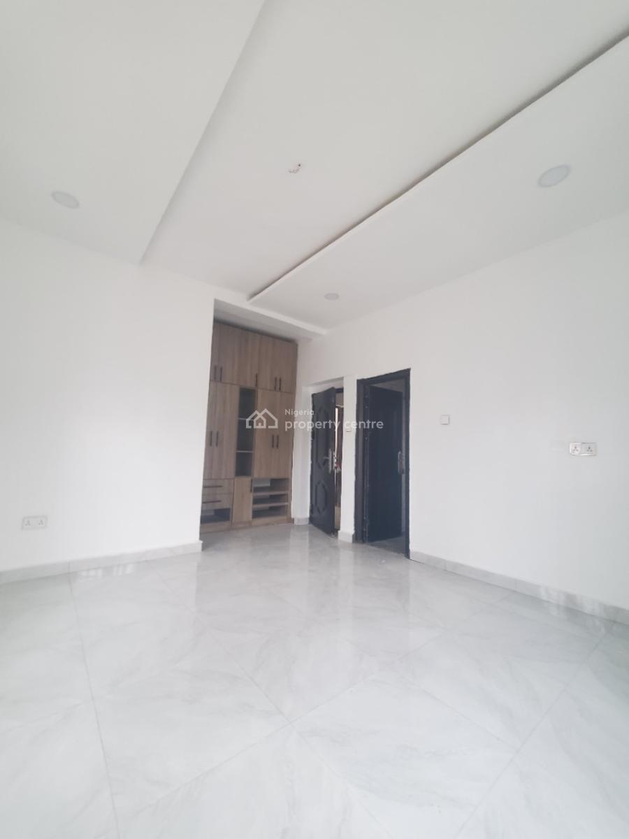 *️superluxury Newly Buit 2bedroom Flat*, By Zagada Fillng Station, Gaduwa, Abuja, Flat / Apartment for Rent