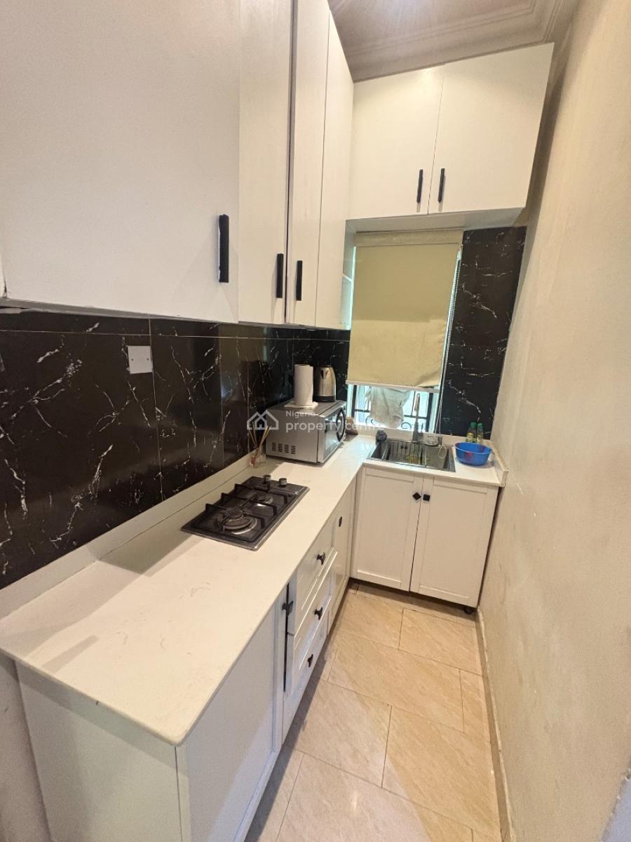 Unfurnished 1bedroom Apartment, Off Admiralty, Lekki Phase 1, Lekki, Lagos, Mini Flat (room and Parlour) for Rent
