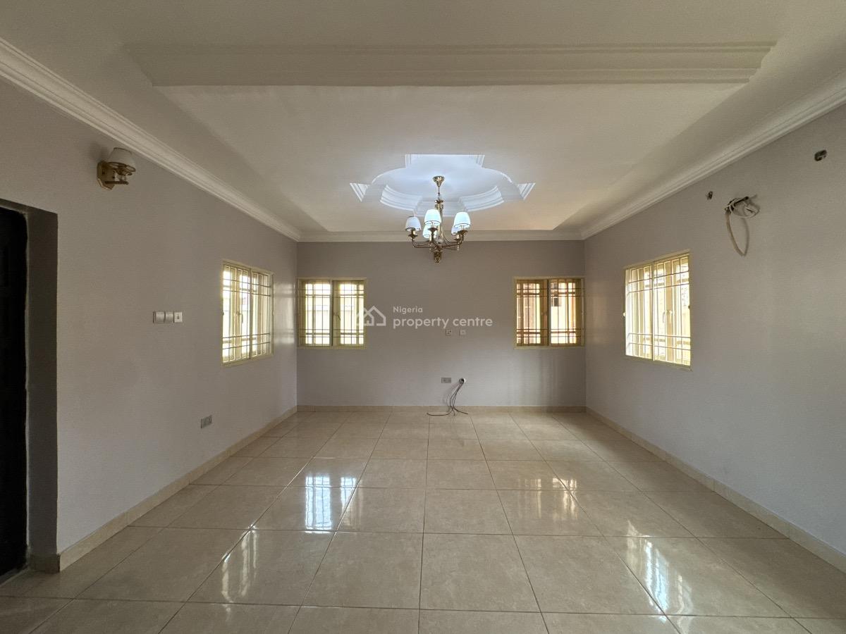 Five Bedroom Family Mansion on 700sqm, Thomas Estate, Ajah, Lagos, Detached Duplex for Sale
