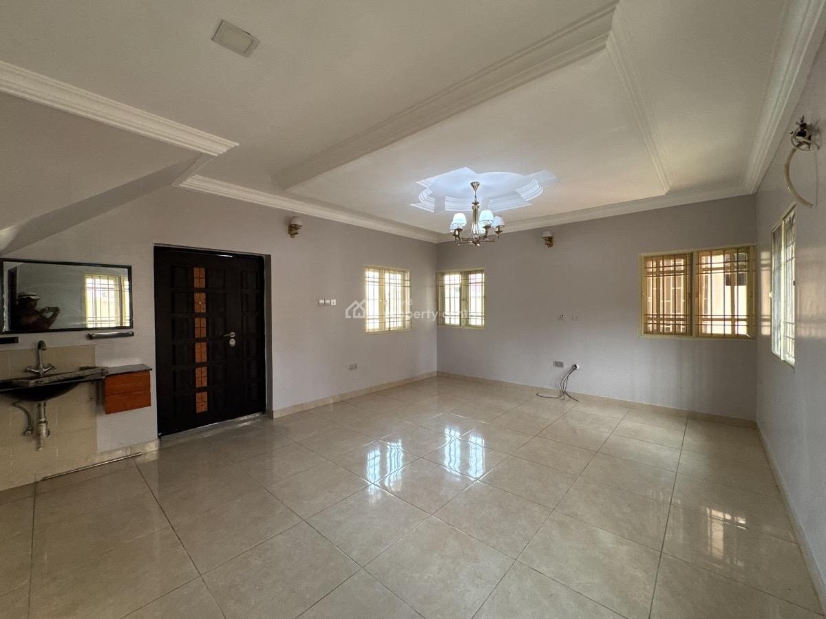 Five Bedroom Family Mansion on 700sqm, Thomas Estate, Ajah, Lagos, Detached Duplex for Sale