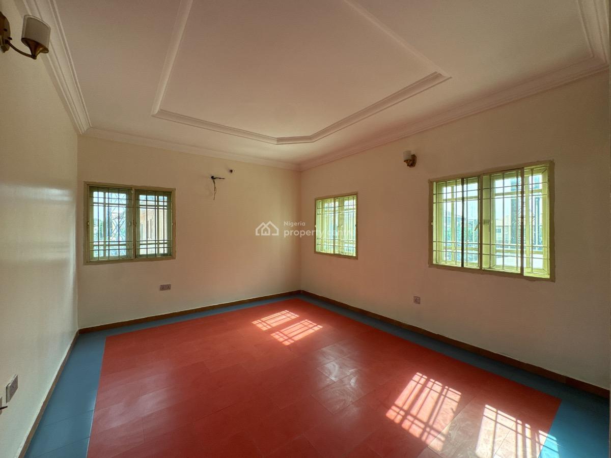 Five Bedroom Family Mansion on 700sqm, Thomas Estate, Ajah, Lagos, Detached Duplex for Sale