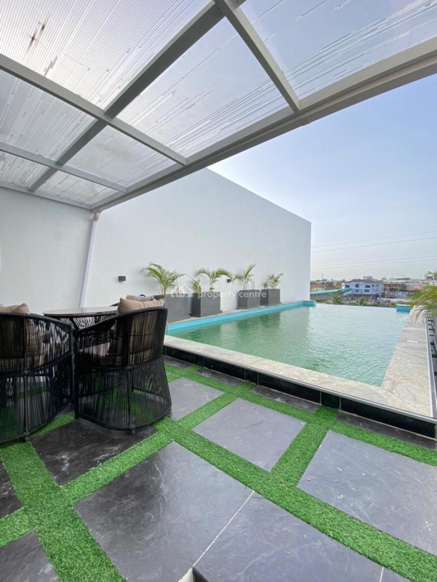 Luxury 2 Bedroom Apartment (elevator/pool/concierge/gym), Lekki Phase 1, Lekki, Lagos, Flat / Apartment for Sale