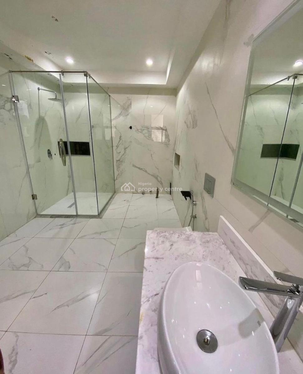 Luxury 6 Bedroom Duplex, Guzape District, Abuja, Detached Duplex for Sale