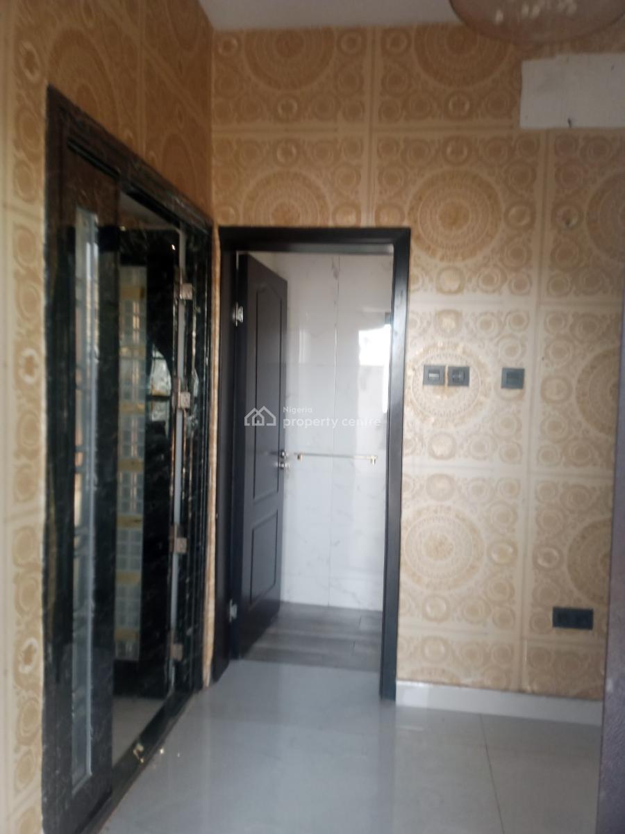 Well  Built 4 Bedroom Semi Detached Duplex, Bq and Ample Parking Space, Secured Mini Estate, Awoyaya, Ibeju Lekki, Lagos, Semi-detached Duplex for Sale