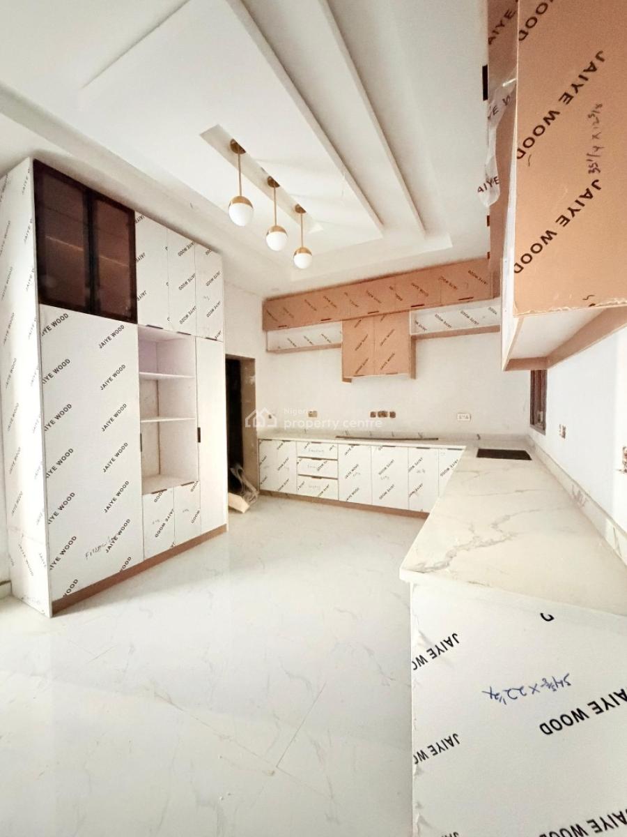 4 Bedroom Apartment with a Bq, Ikeja Gra, Ikeja, Lagos, Flat / Apartment for Sale