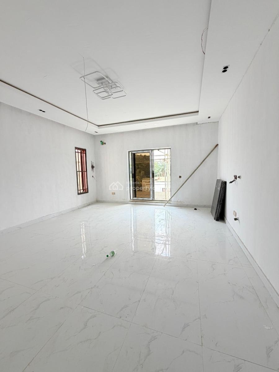 4 Bedroom Apartment with a Bq, Ikeja Gra, Ikeja, Lagos, Flat / Apartment for Sale