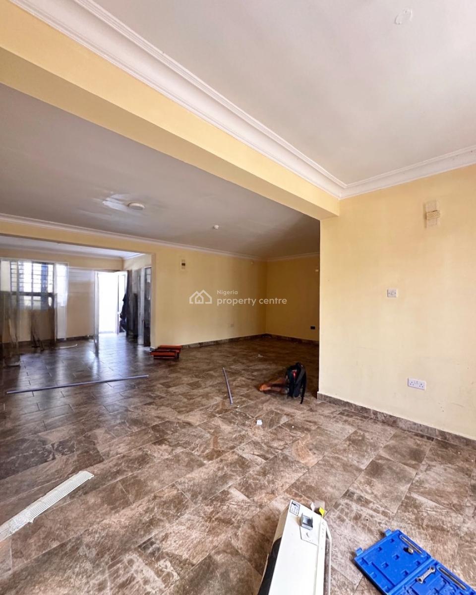 3 Bedroom Apartment with Pool and Gym, Lekki Phase 1, Lekki, Lagos, Flat / Apartment for Rent