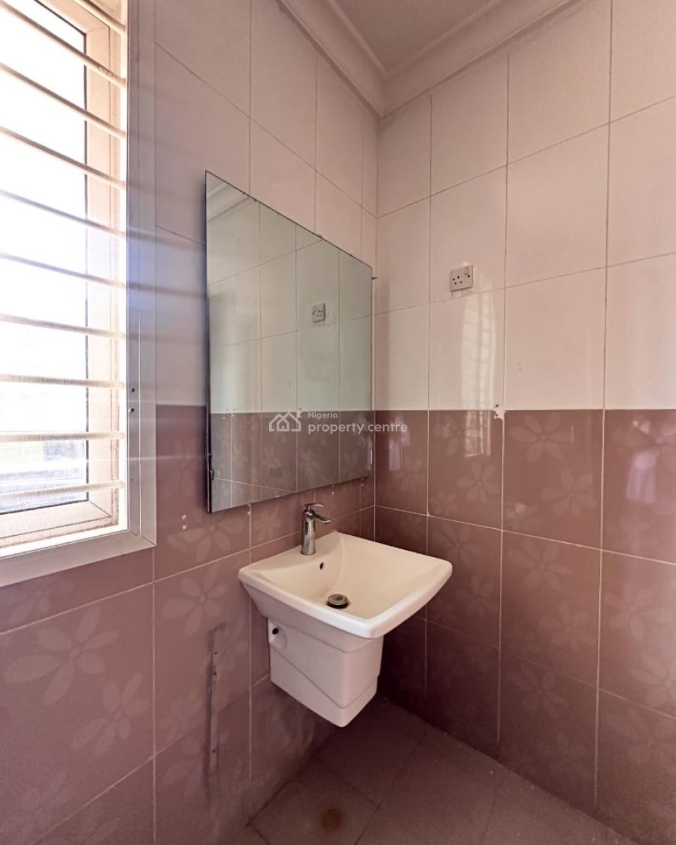 3 Bedroom Apartment with Pool and Gym, Lekki Phase 1, Lekki, Lagos, Flat / Apartment for Rent