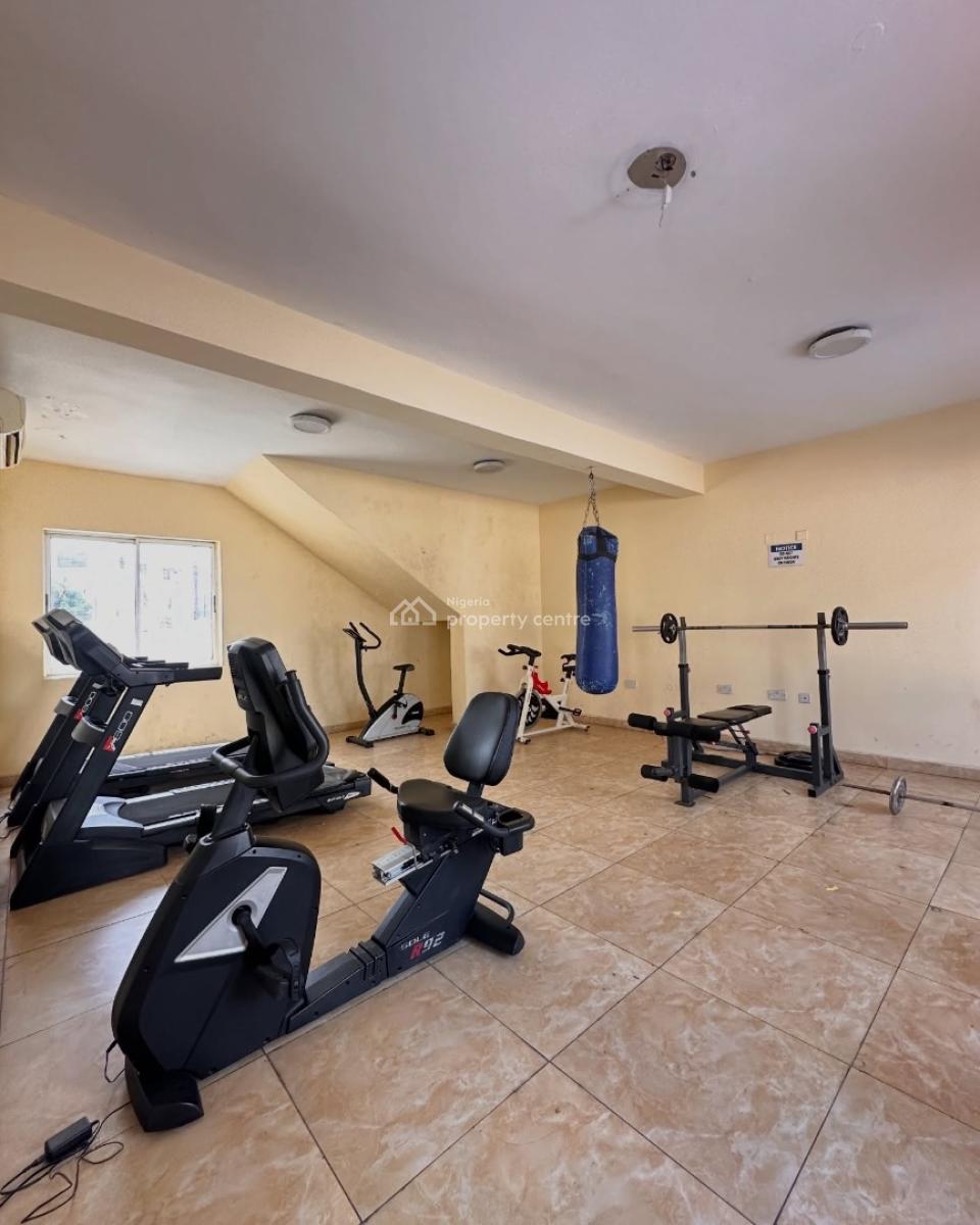 3 Bedroom Apartment with Pool and Gym, Lekki Phase 1, Lekki, Lagos, Flat / Apartment for Rent