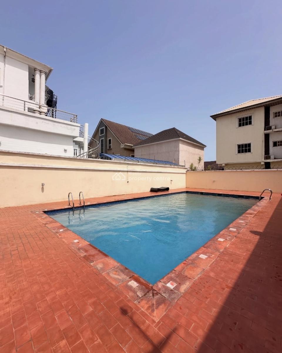 3 Bedroom Apartment with Pool and Gym, Lekki Phase 1, Lekki, Lagos, Flat / Apartment for Rent