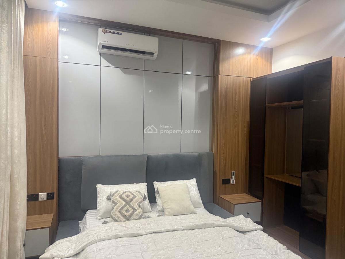 Furnished Spacious Single Bedroom Share Apartment, Ikota Gra Estate, Ikota, Lekki, Lagos, Terraced Duplex Short Let