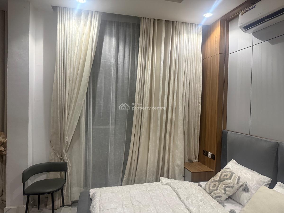 Furnished Spacious Single Bedroom Share Apartment, Ikota Gra Estate, Ikota, Lekki, Lagos, Terraced Duplex Short Let