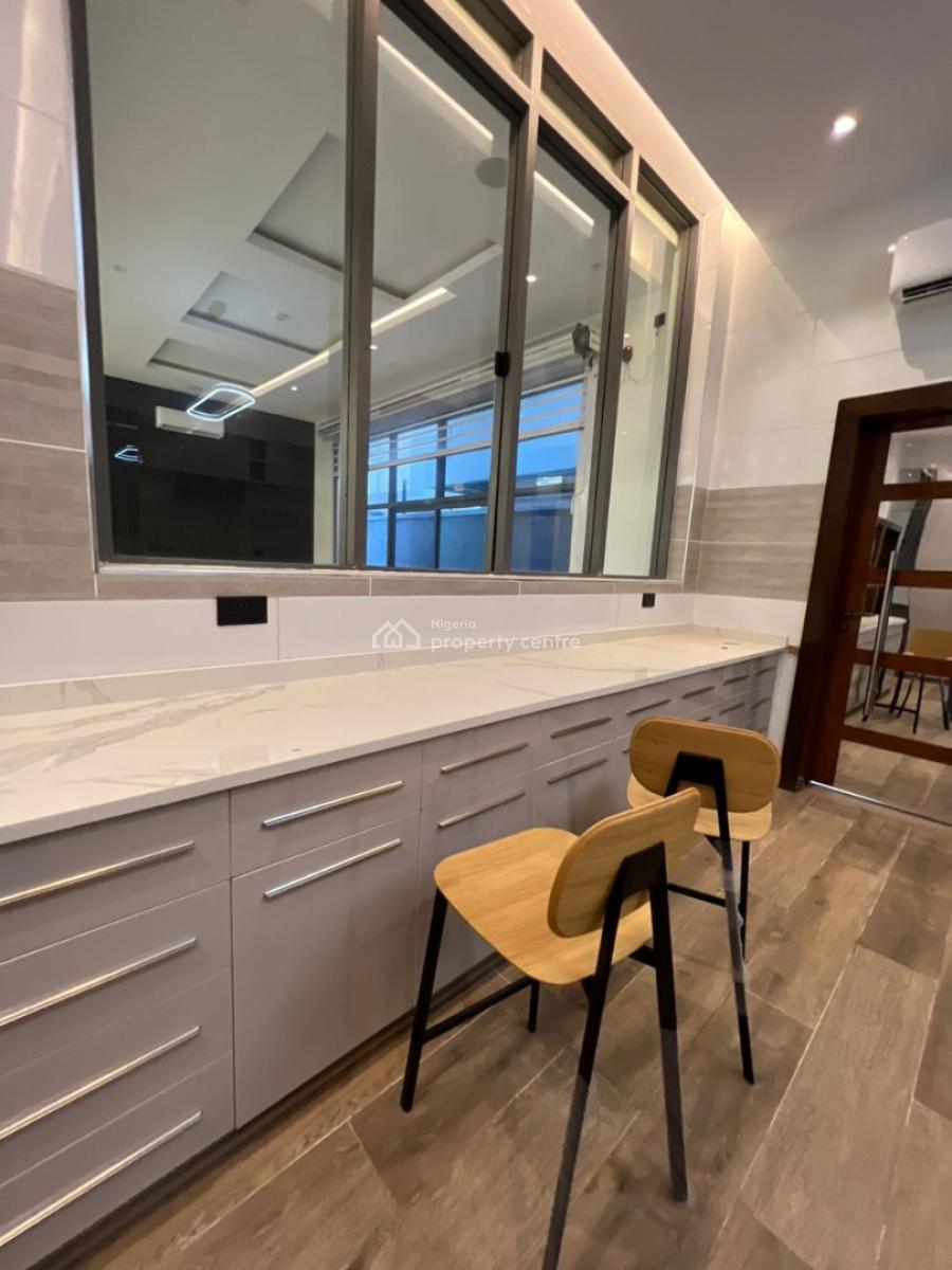 a Luxurious 4 Bedroom Duplex with Bq, Falomo, Ikoyi, Lagos, Terraced Duplex for Sale