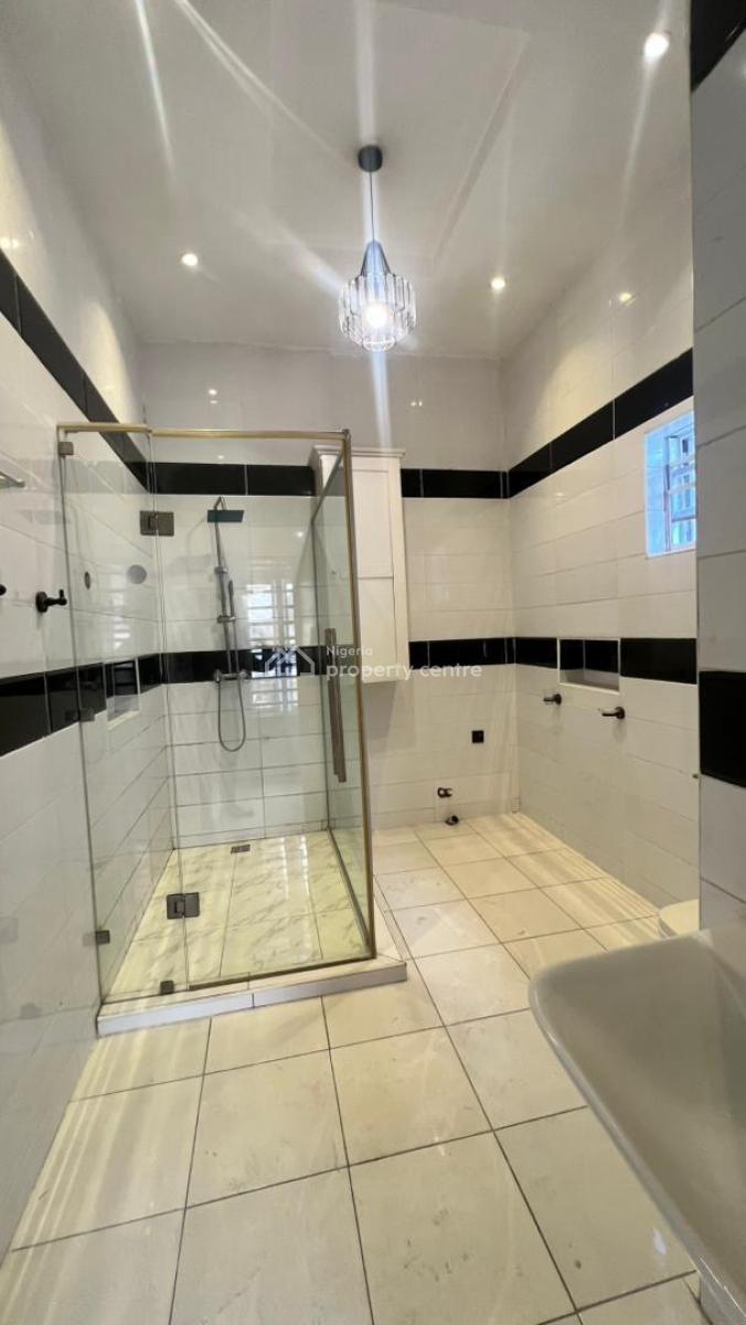 Exquisite 4 Bedroom with Bq for Distress, Chevron Alternative Route, Lekki Expressway, Lekki, Lagos, Semi-detached Duplex for Sale