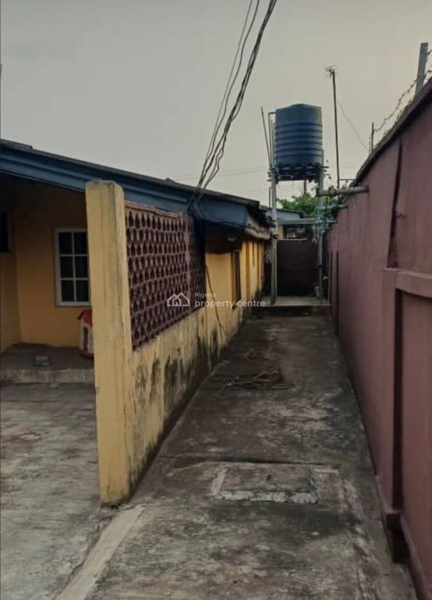 600sqm with a Demolishable Structure, Off Bode Thomas, Bode Thomas, Surulere, Lagos, Mixed-use Land for Sale