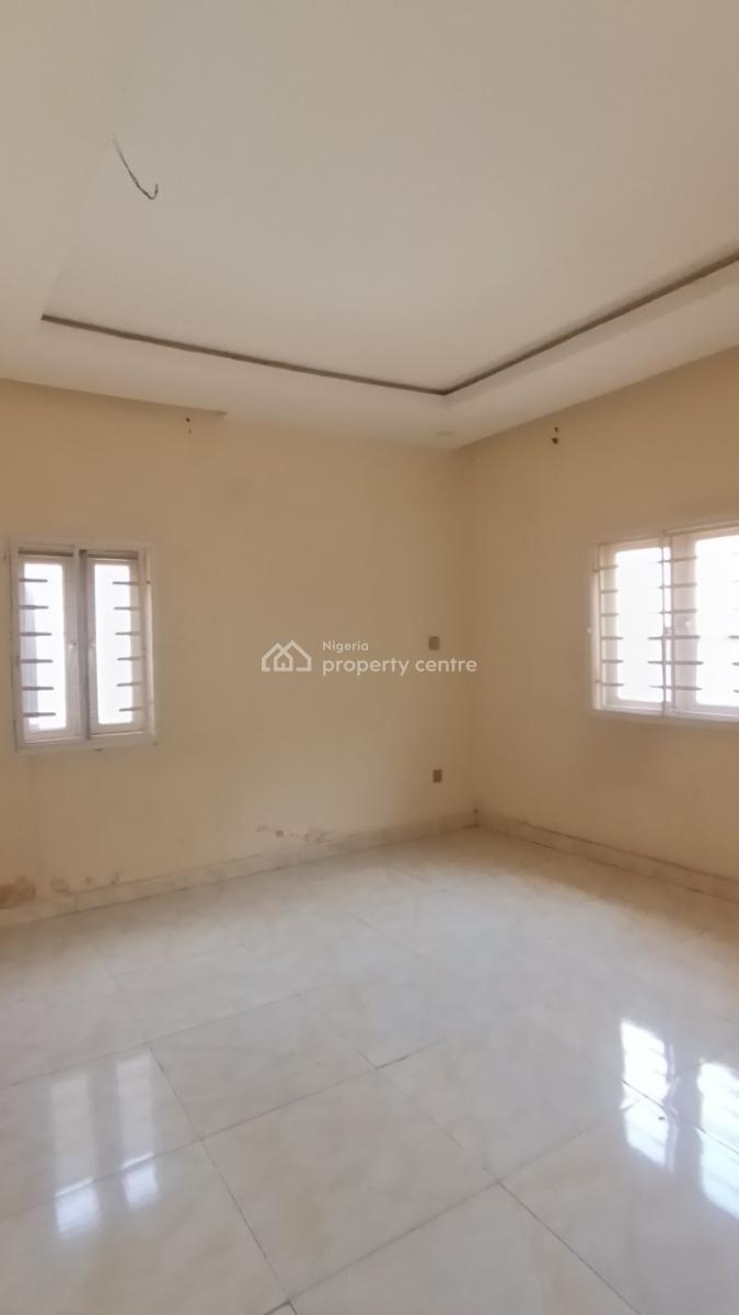 4bedroom Terrace Duplex with a Bq @utako, Very Nice Neighbourhood Tared Road Serene Neighborhood, Utako, Abuja, Terraced Duplex for Rent