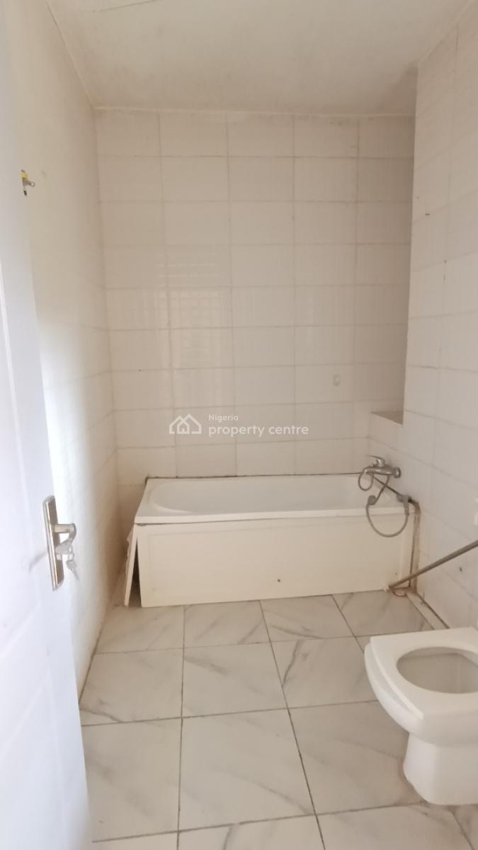 4bedroom Terrace Duplex with a Bq @utako, Very Nice Neighbourhood Tared Road Serene Neighborhood, Utako, Abuja, Terraced Duplex for Rent