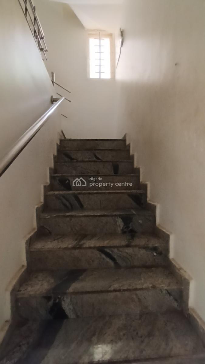 4bedroom Terrace Duplex with a Bq @utako, Very Nice Neighbourhood Tared Road Serene Neighborhood, Utako, Abuja, Terraced Duplex for Rent