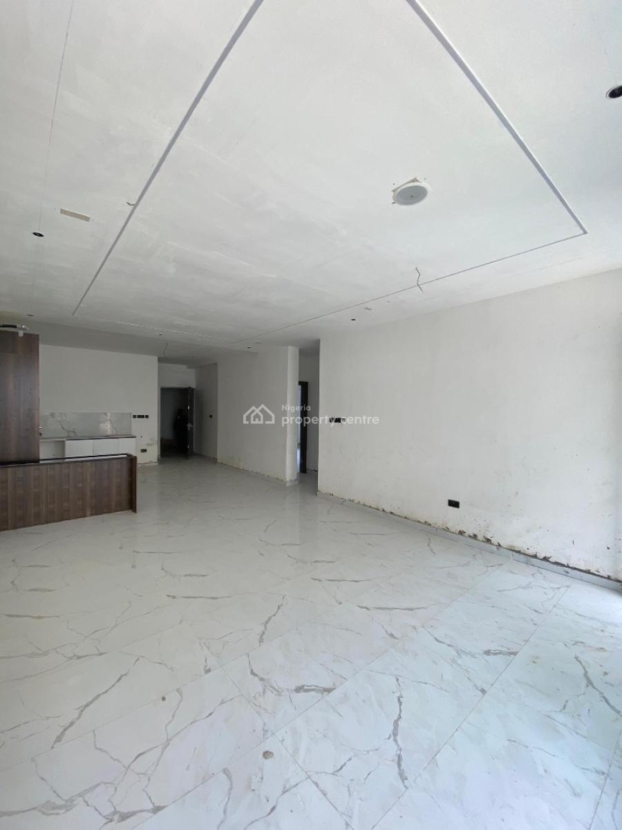 Amazing 2 Bedroom Apartment, Freedom Way, Lekki Phase 1, Lekki, Lagos, Flat / Apartment for Sale