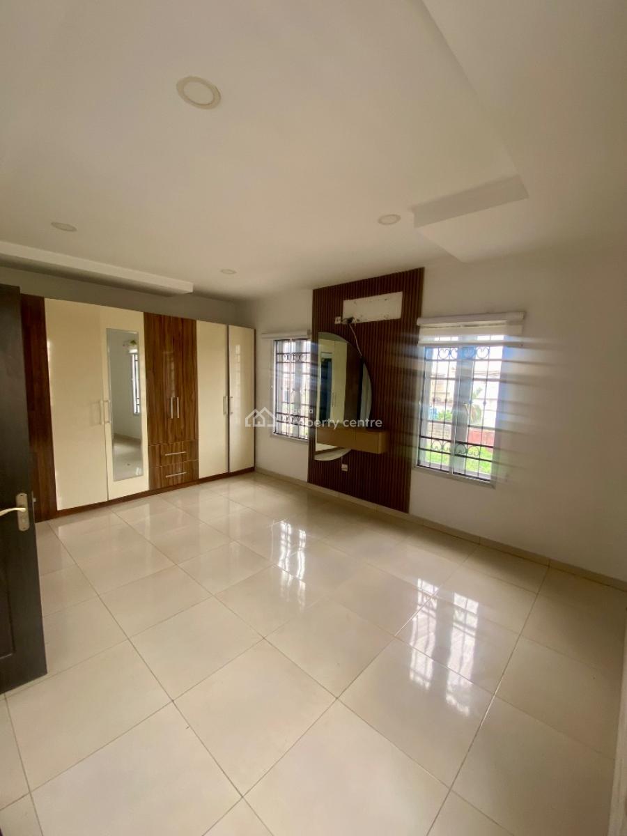 Self Serviced &unfurnished 5-bed Detached Duplex with Bq in an Estate, Lekki County, Ikota, Lekki, Lagos, Detached Duplex for Rent