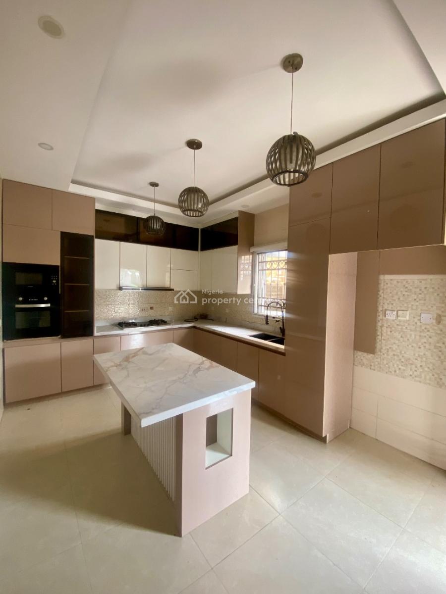 Self Serviced &unfurnished 5-bed Detached Duplex with Bq in an Estate, Lekki County, Ikota, Lekki, Lagos, Detached Duplex for Rent