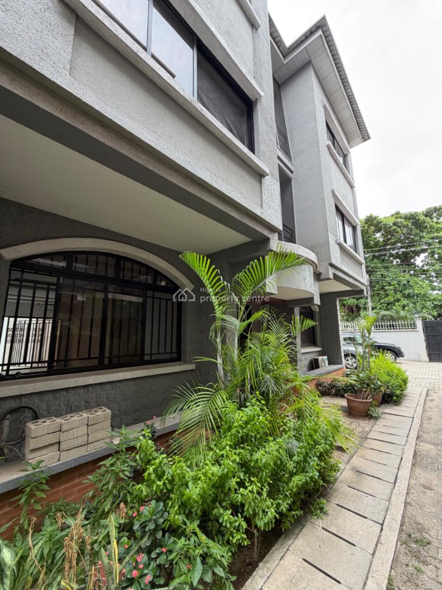 4bedrooms Terrace Duplex, Louis Solomon Close Off Ahmadu Bello Way, Victoria Island (vi), Lagos, Terraced Duplex for Rent