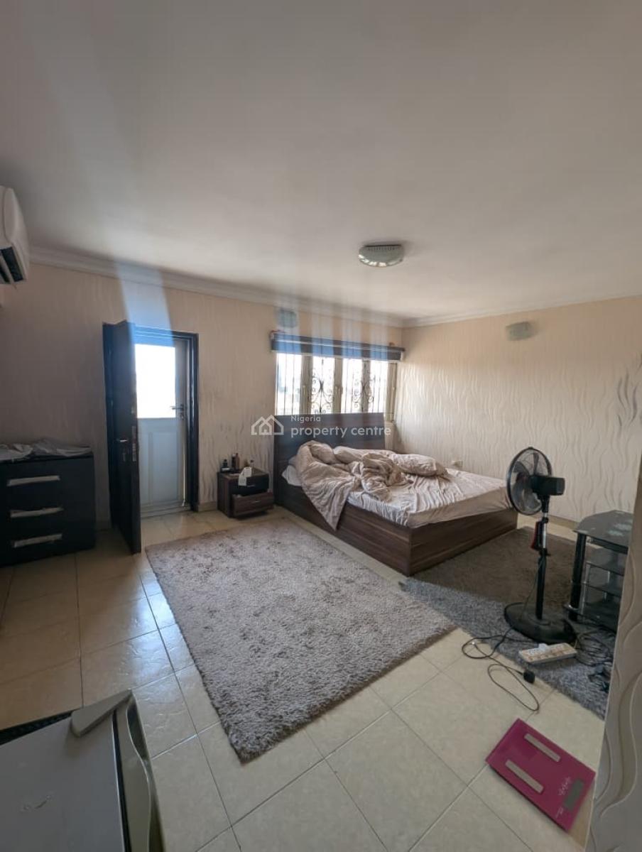 4 Bedroom Terrace with Bq, Surulere, Lagos, Terraced Duplex for Sale