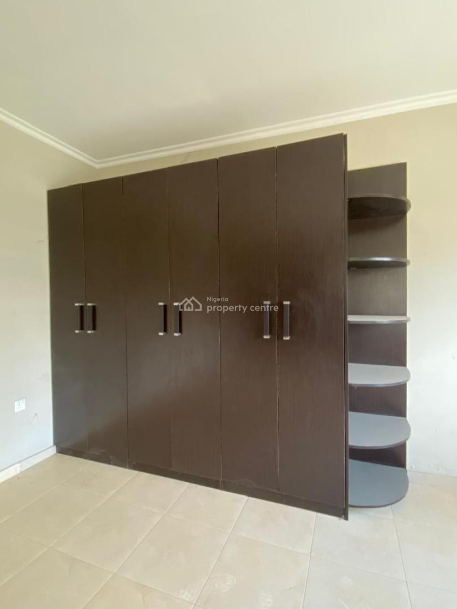 4 Bedroom Terrace House in a Serviced Estate, Alexander Quarters, Hope Ville Estate, Sangotedo, Ajah, Lagos, Terraced Duplex for Rent