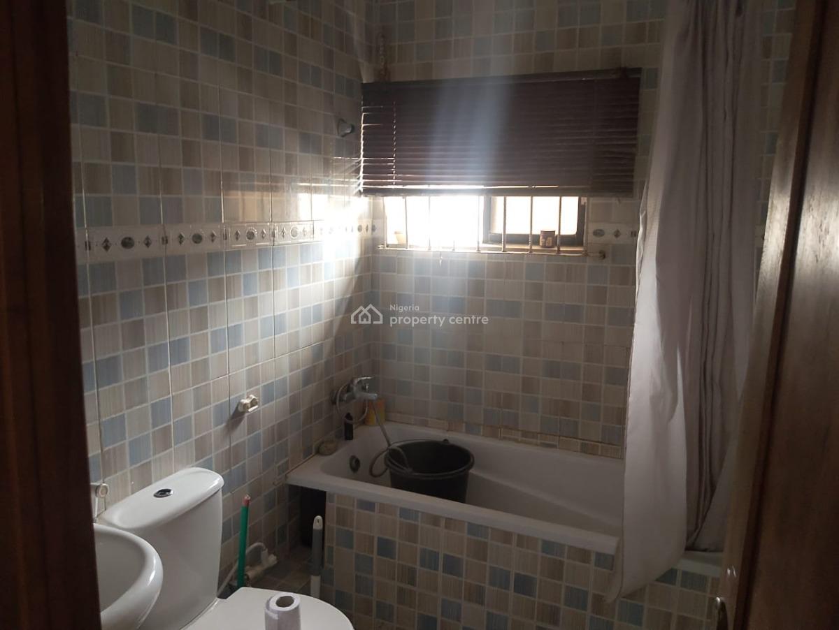 a Very Spacious 4 Bedroom Detached House, Dolphin Estate, Ikoyi, Lagos, Detached Duplex for Rent