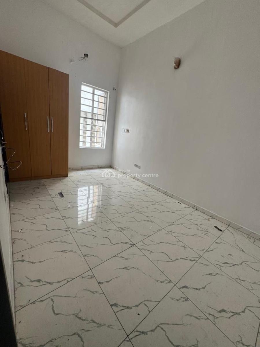 Exquisite Semi Master Bedroom Shared Apartment, Orchid, Lekki, Lagos, Flat / Apartment for Rent