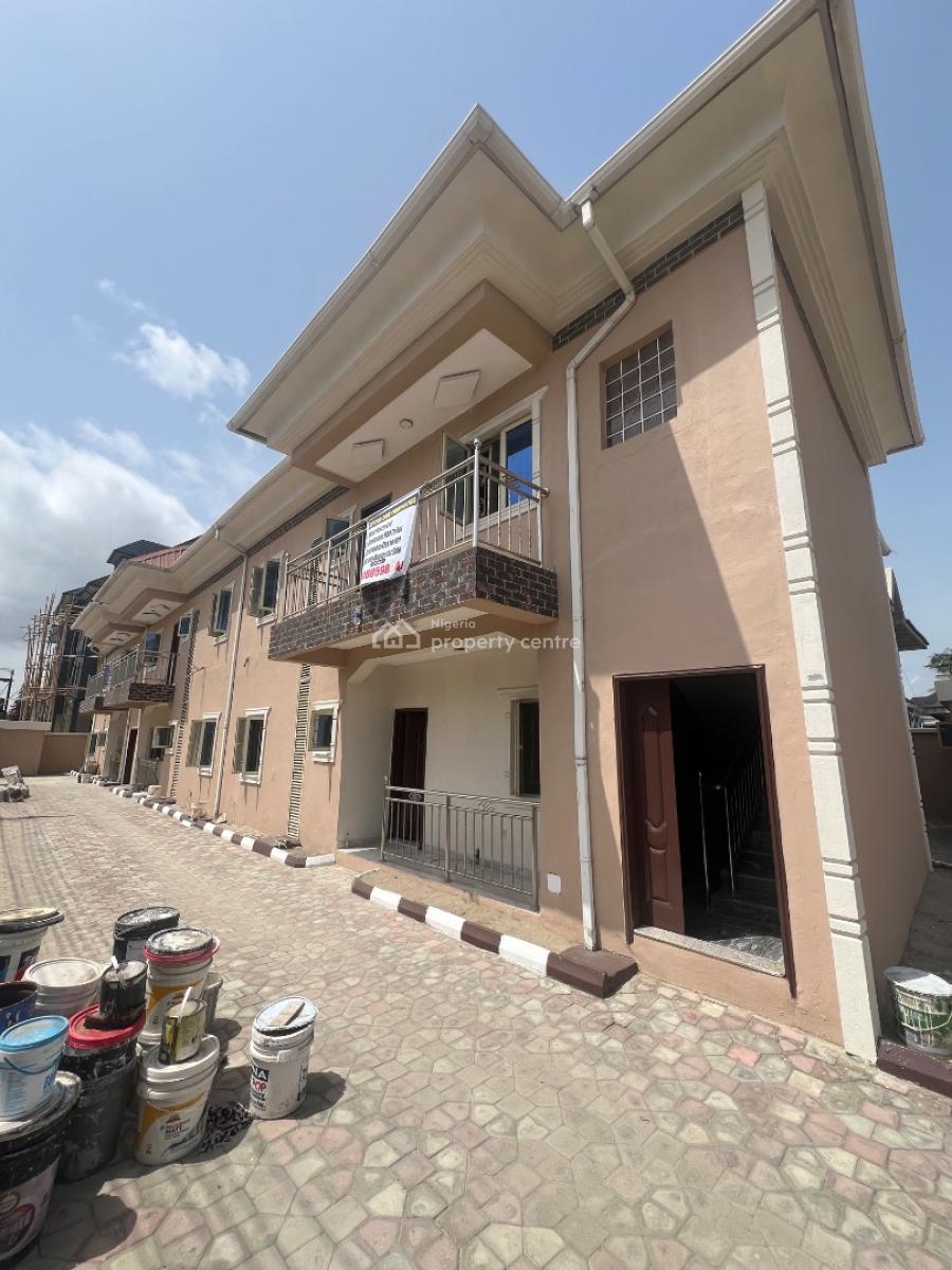 Standard 2 Bedroom Apartment in a Secured Neighborhood, Majek, Just After Sangotedo Shoperight, and Opposite Fara Park, Sangotedo, Ajah, Lagos, Flat / Apartment for Rent