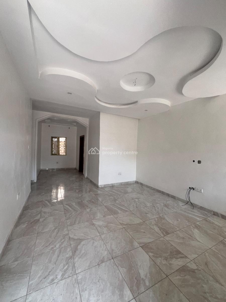 Standard 2 Bedroom Apartment in a Secured Neighborhood, Majek, Just After Sangotedo Shoperight, and Opposite Fara Park, Sangotedo, Ajah, Lagos, Flat / Apartment for Rent