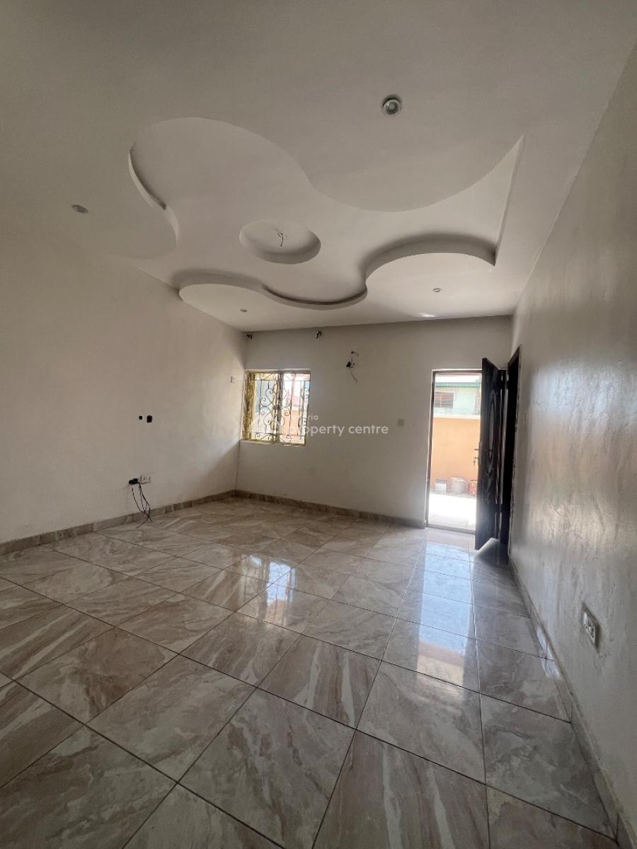 Standard 2 Bedroom Apartment in a Secured Neighborhood, Majek, Just After Sangotedo Shoperight, and Opposite Fara Park, Sangotedo, Ajah, Lagos, Flat / Apartment for Rent